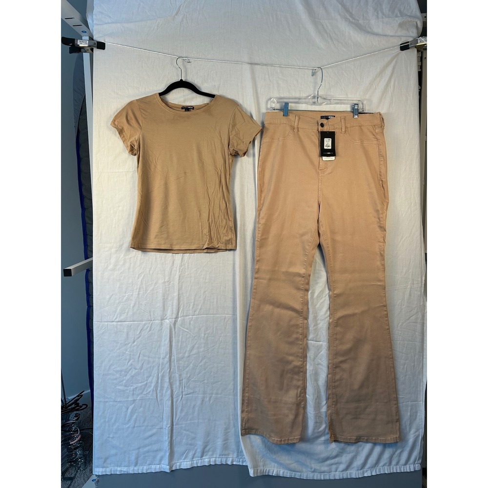 Fashion Nova Tan Flare Pant and Short Sleeve T Matching Set Women Size L/14#2273